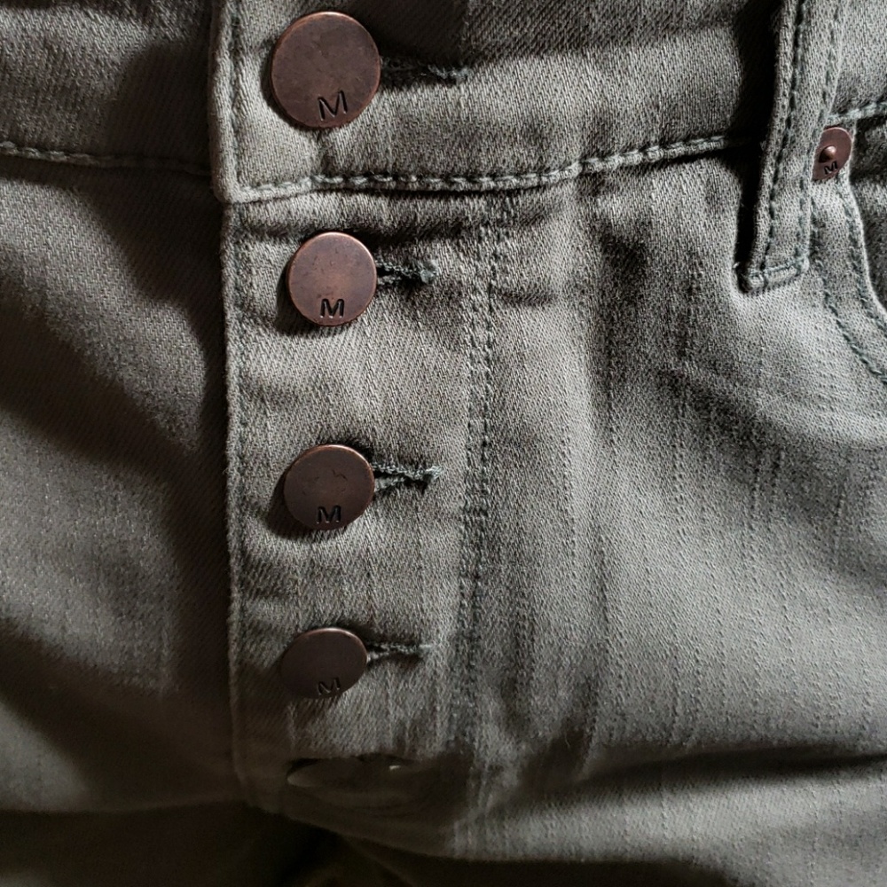 Mossimo High Rise Shorts - Picture 4 of 7